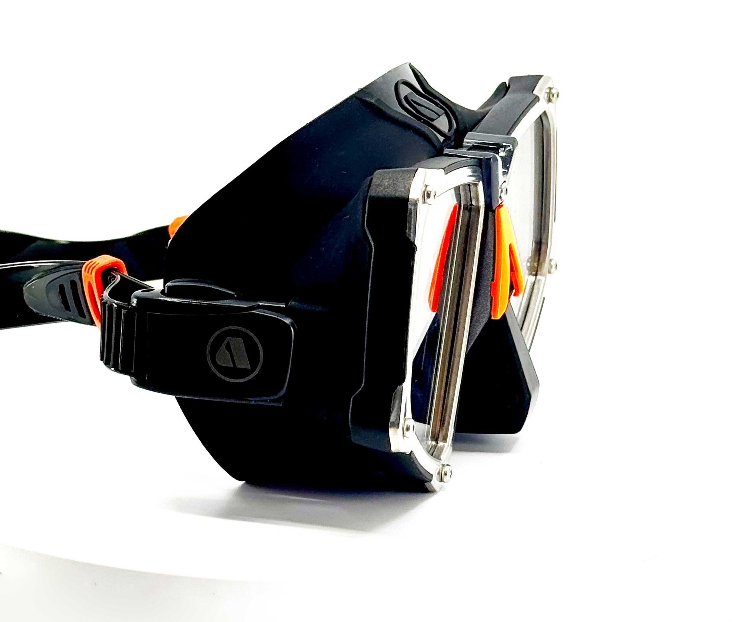 Apeks VX2 dive mask with durable framed design and metal support, available with custom prescription lenses from See the Sea RX.