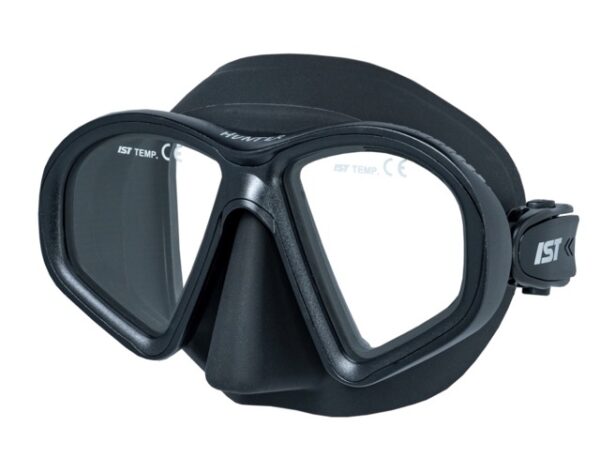 Photo of IST Hunter dive mask available with prescription lenses from See the Sea
