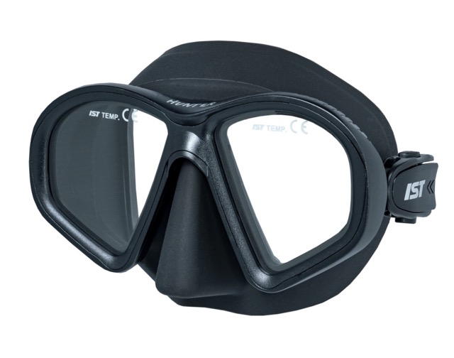IST Hunter Mask available with Prescription Lenses Photo of IST Hunter dive mask available with prescription lenses from See the Sea